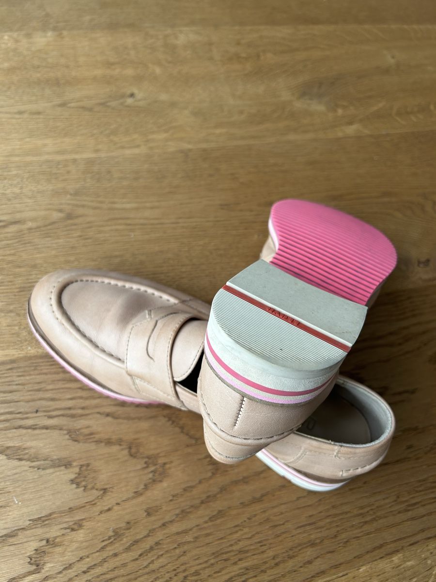Lloyd Scarpe da donna: Slipper von Lloyd, Grösse 38,5 – Usato da Bern venduto da rakuten73 2