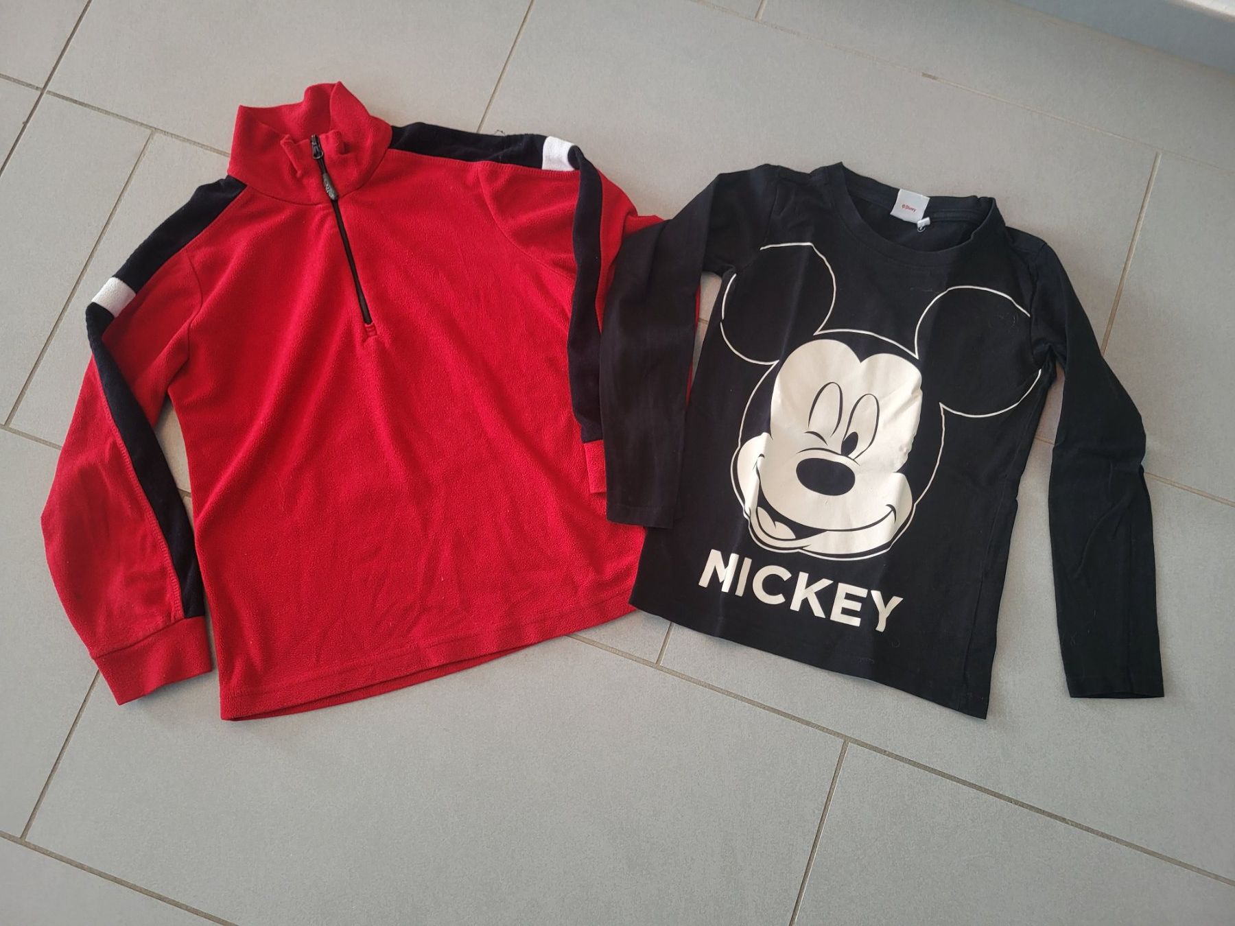Kleiderpakete & -sets: Fleecejacke Langarmshirt gr. 116 – Gebraucht aus Boswil von i12i