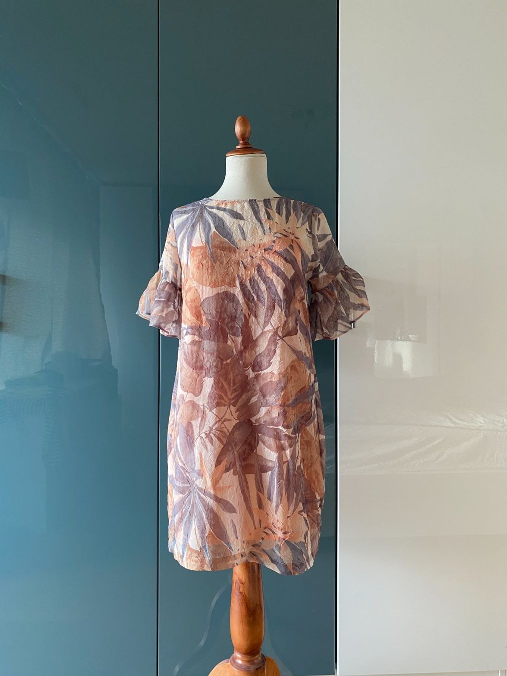 Vestiti: 2-lagiges Designer-Kleid Größe M – Usato da Dübendorf venduto da Levintreyer 4
