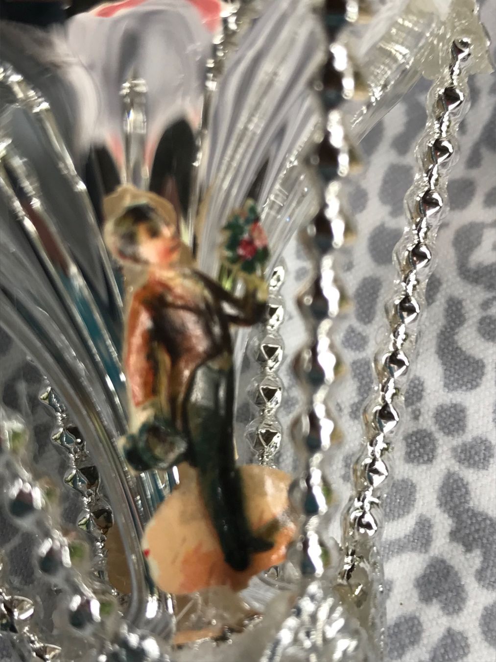 Tutte le decorazioni: Nostalgischer Christbaumschmuck mit Rosenkavalier-Oblaten – Nuovo e nell'imballaggio originale da Alpnach Dorf venduto da marvo 1
