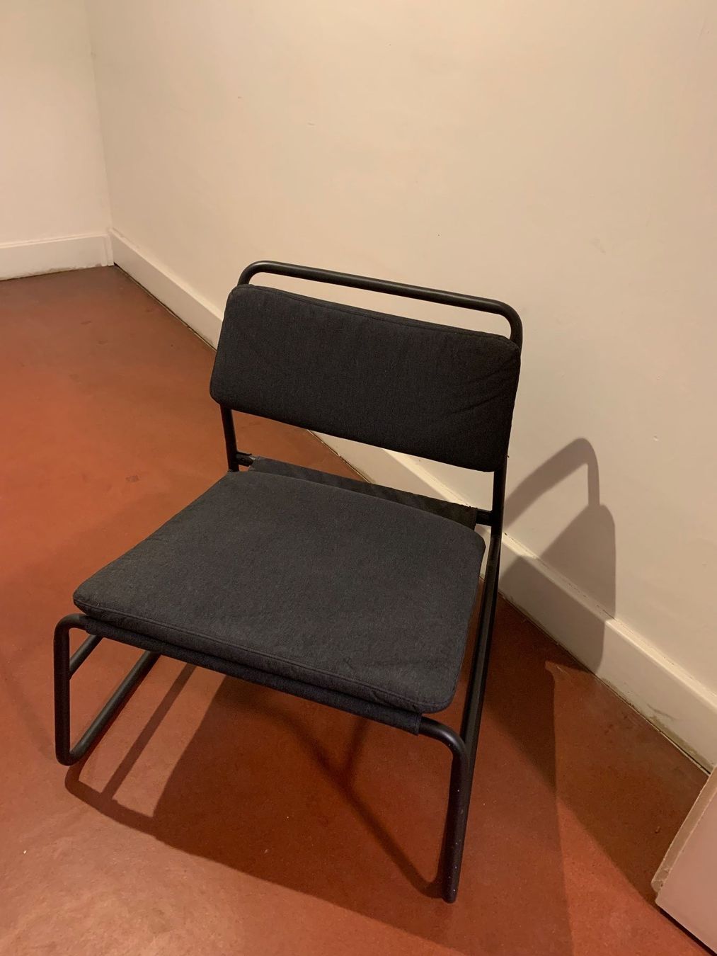 Ikea Poltrone: LINNEBÄCK Sessel, Vissle dunkelgrau – Usato da Schaffhausen venduto da mar_77yj