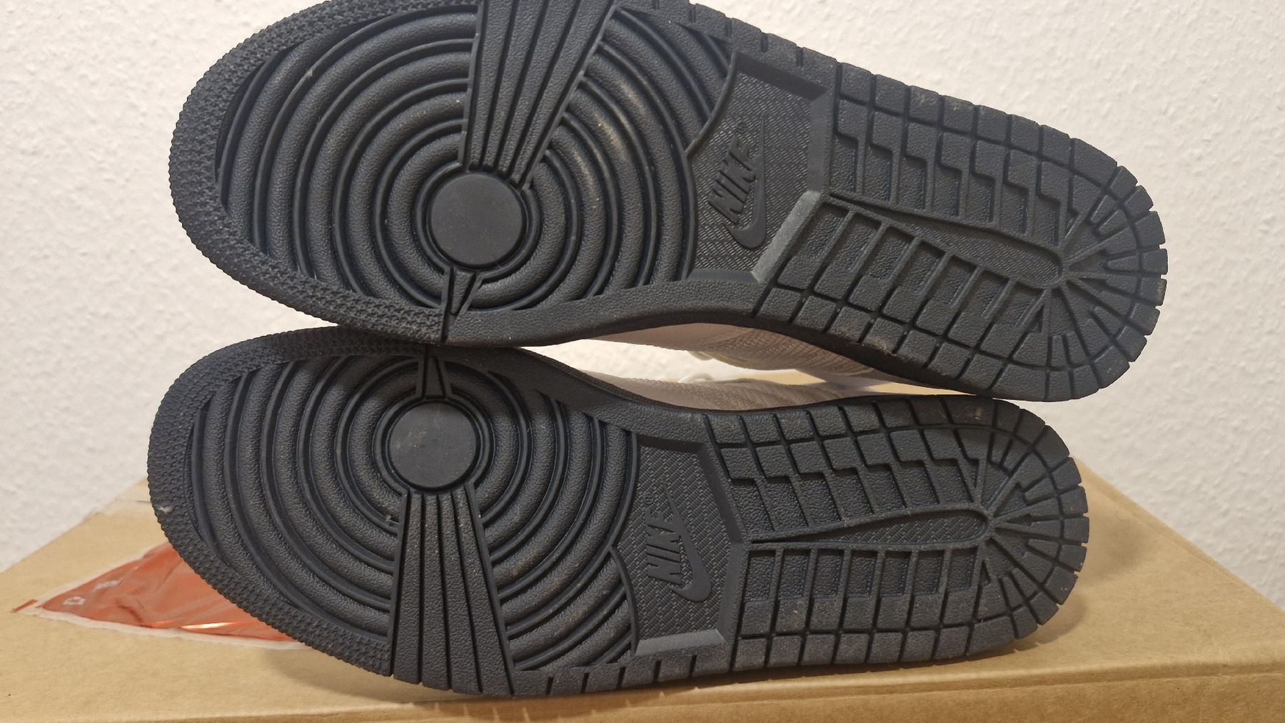 Jordan Herrenschuhe: mens Jordan Nike Schuhe – Neu (gemäss Beschreibung) aus Bülach von colaslive 2