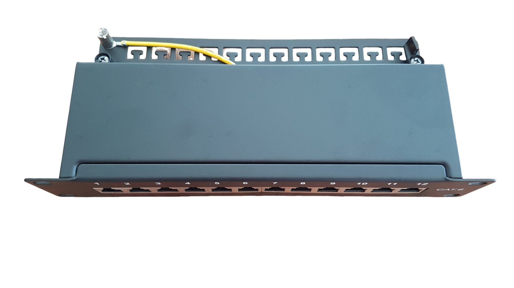 Spine: Patchpanel Cat.6 12-Port geschirmt – Nuovo e nell'imballaggio originale da Perlen venduto da shelbycobra 1