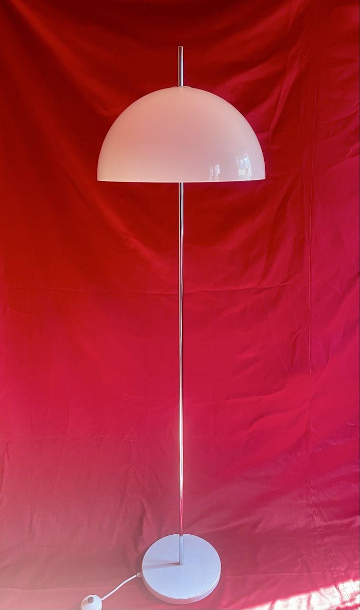 Lampade: Lampadaire champignon, année 70 – Usato da Prez vers Siviriez venduto da Mistinguette