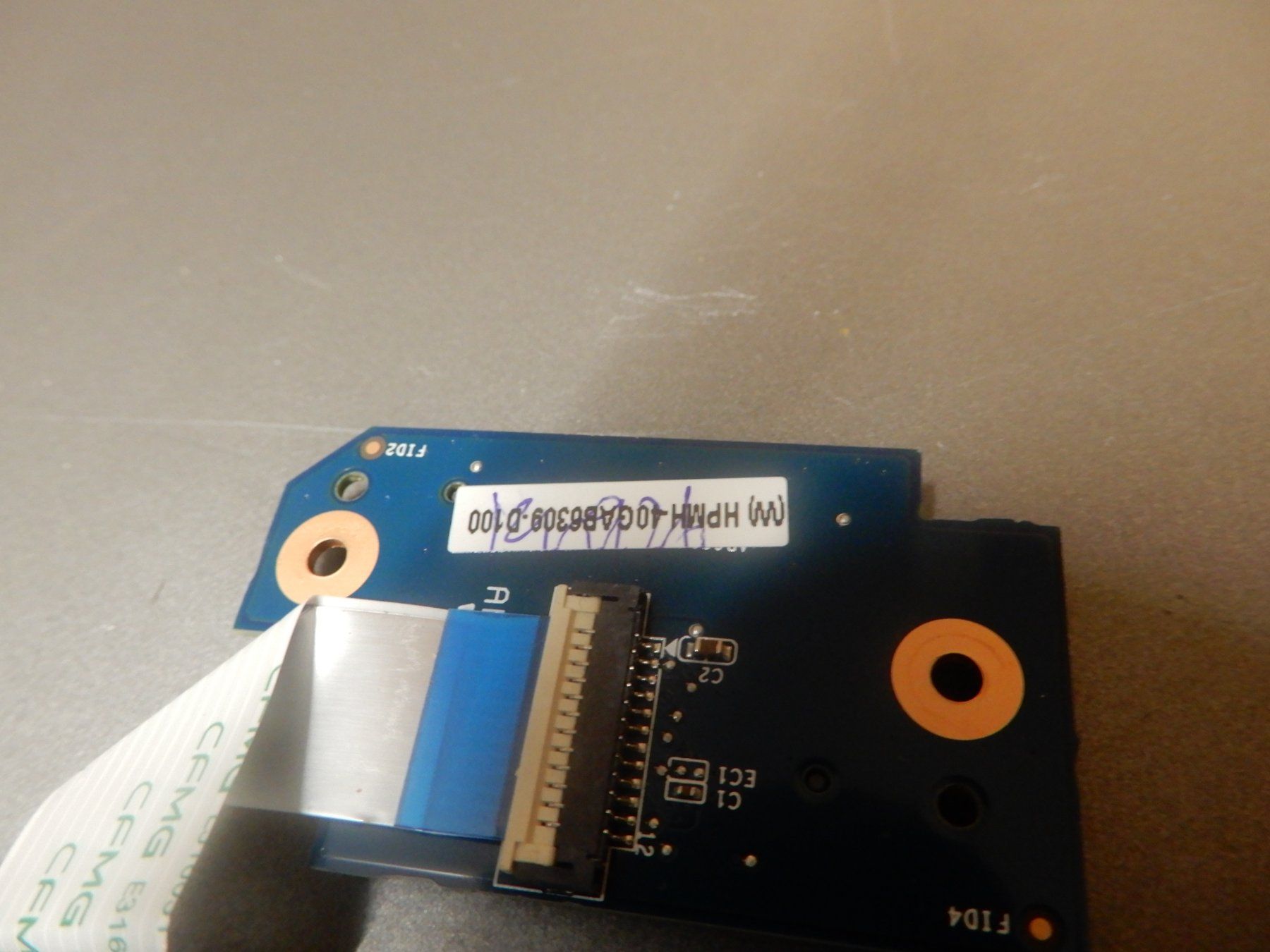 Kartenlesegeräte: Laptop SD Kartenleser, gebraucht – Gebraucht aus Worben von MaKo3252 5