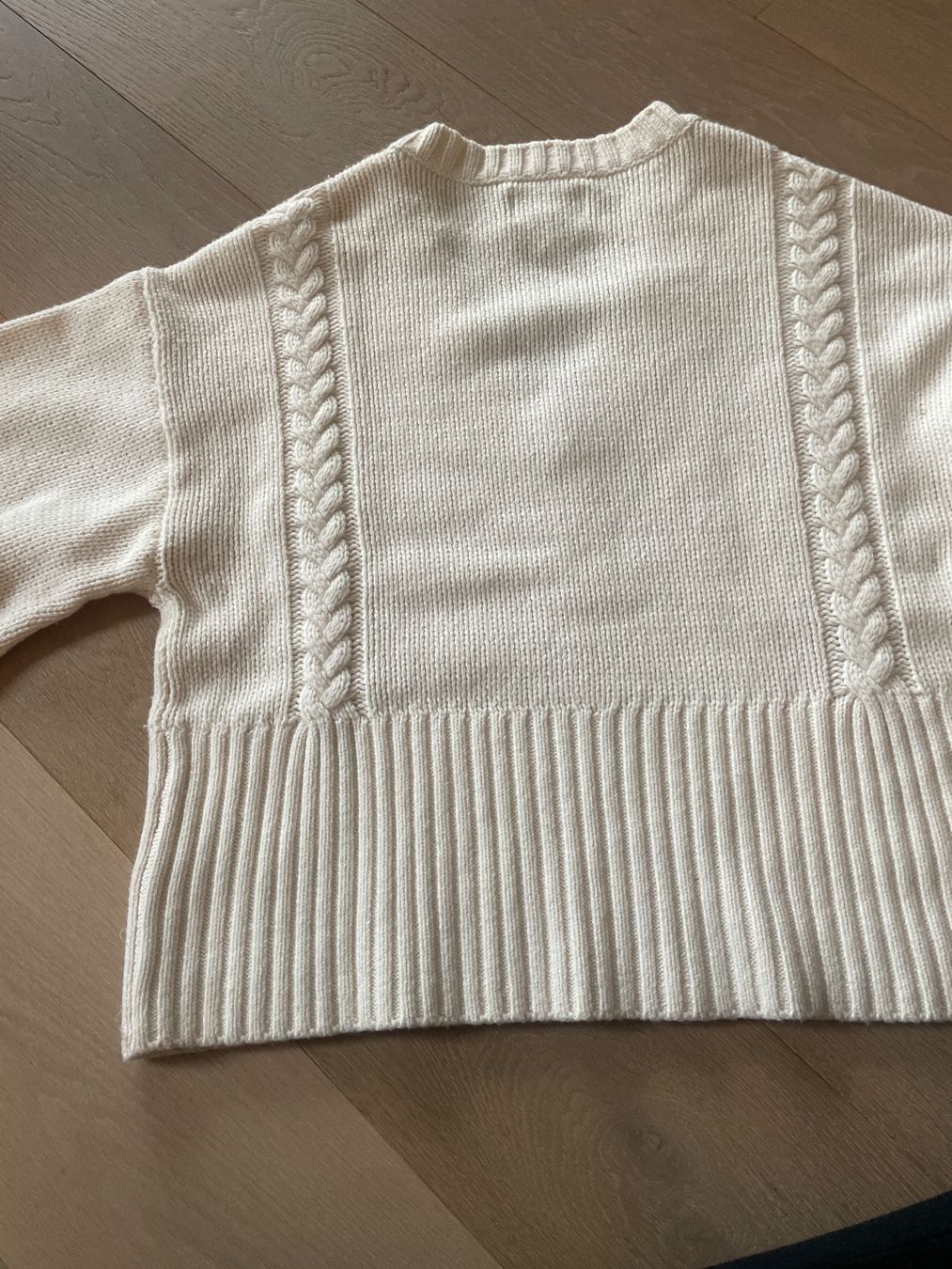 Maglioni & Felpe: Joslin Oversize Strickpullover, Gr.L, neuwertig – Nuovo (secondo la descrizione) da Erlenbach ZH venduto da Pocahoney 4