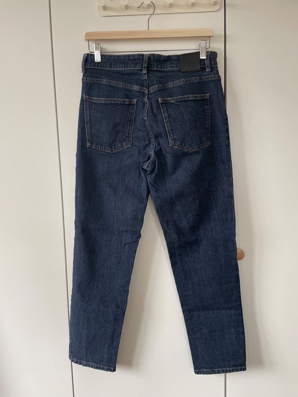 Massimo Dutti Jeans: Massimo Dutti Slim Fit Jeans Gr. 40 Dunkelblau – Usato da Neukirch an der Thur venduto da bee88 1