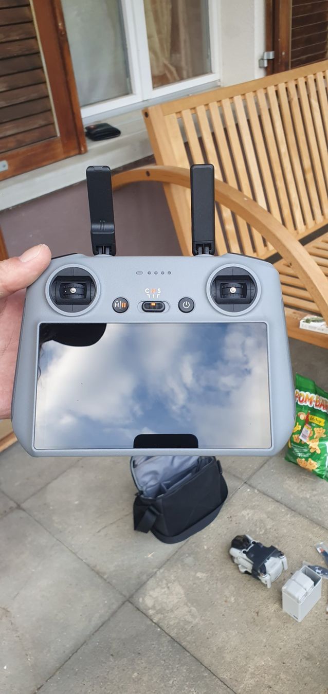 DJI RC Modellbau: Drohne DJI Mini 4 Pro mit Controller und Tasche gebraucht – Gebraucht aus Walenstadt von Hit-24 2