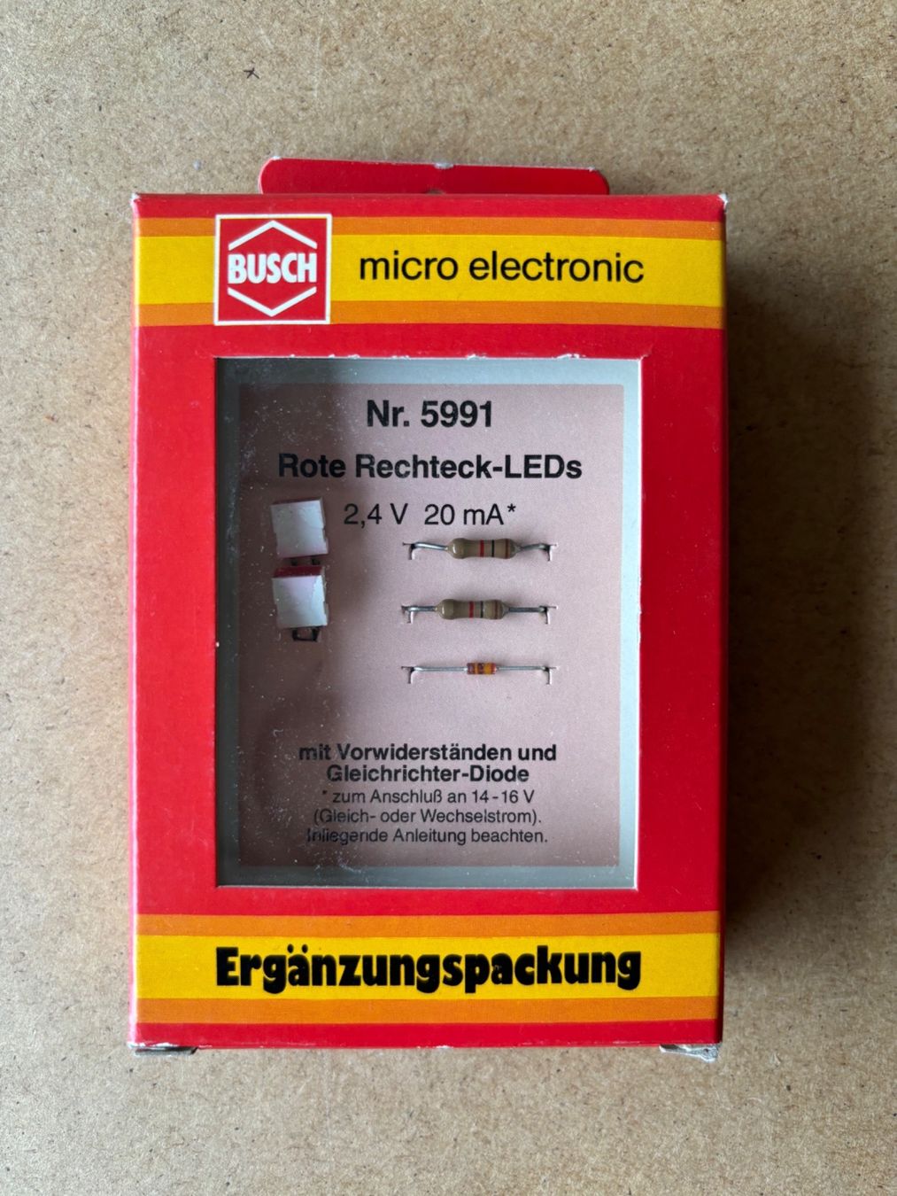 Busch Modellini di ferrovie: Busch 5991 Rechteck Leds Rot – Nuovo e nell'imballaggio originale da Hauterive NE venduto da eriamch
