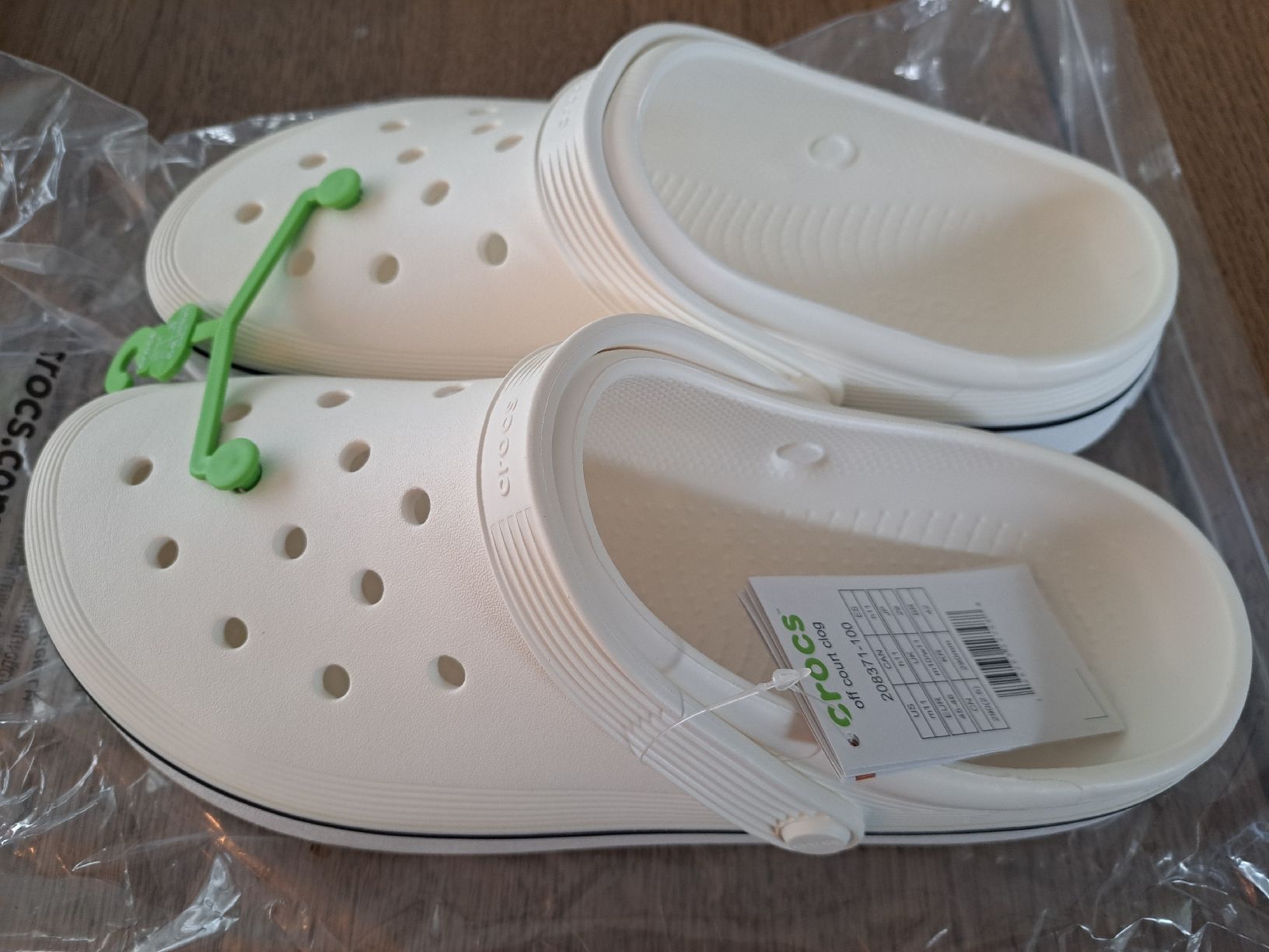 Crocs Scarpe da uomo: Crocs white Gr.41-42 – Nuovo e nell'imballaggio originale da Höri venduto da Kanonenfutter3