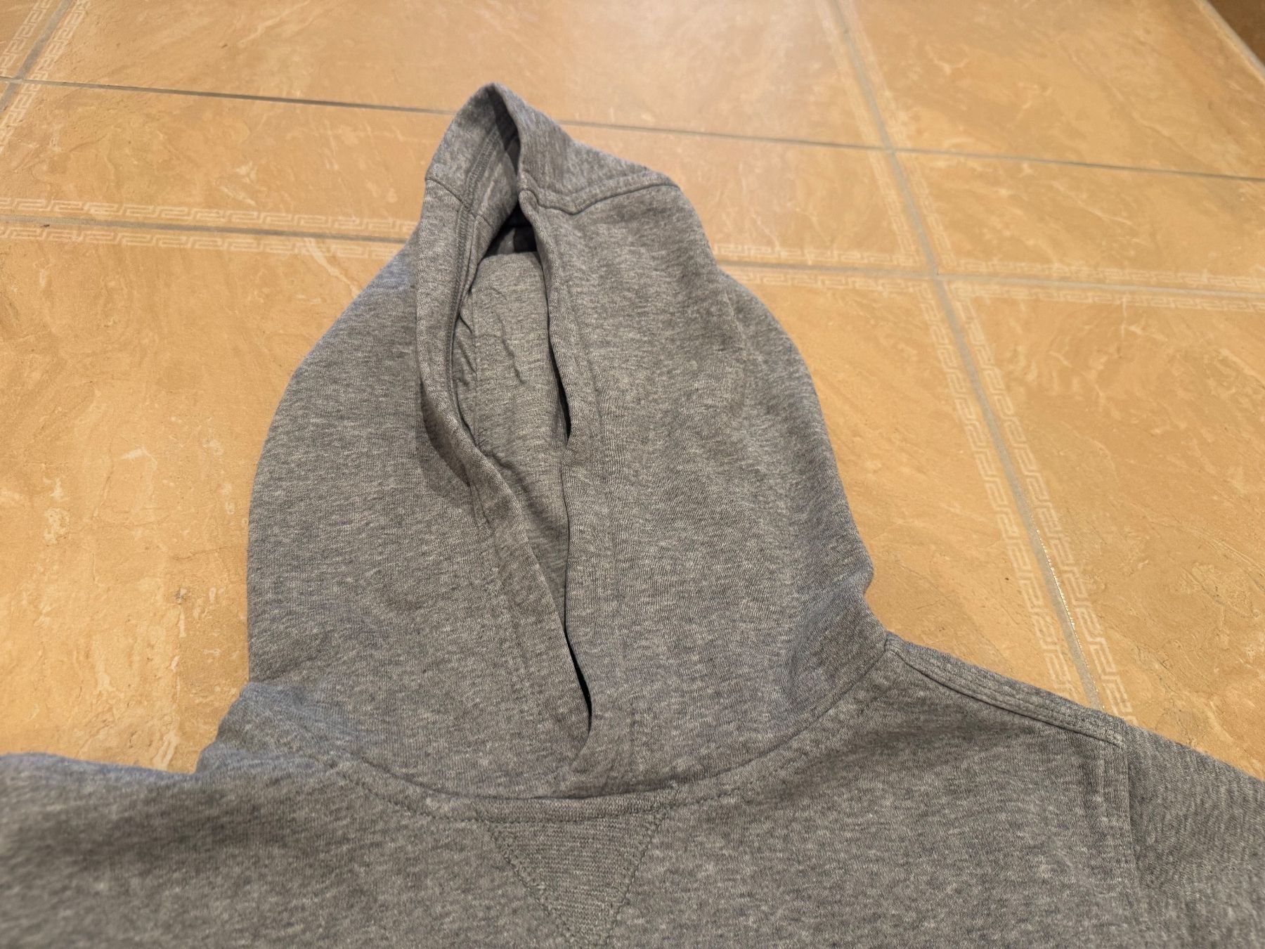 Maglioni & Felpe: Nike Kapuzenpulli, 13-15J 158-170 – Usato da Klingnau venduto da Markus14 1