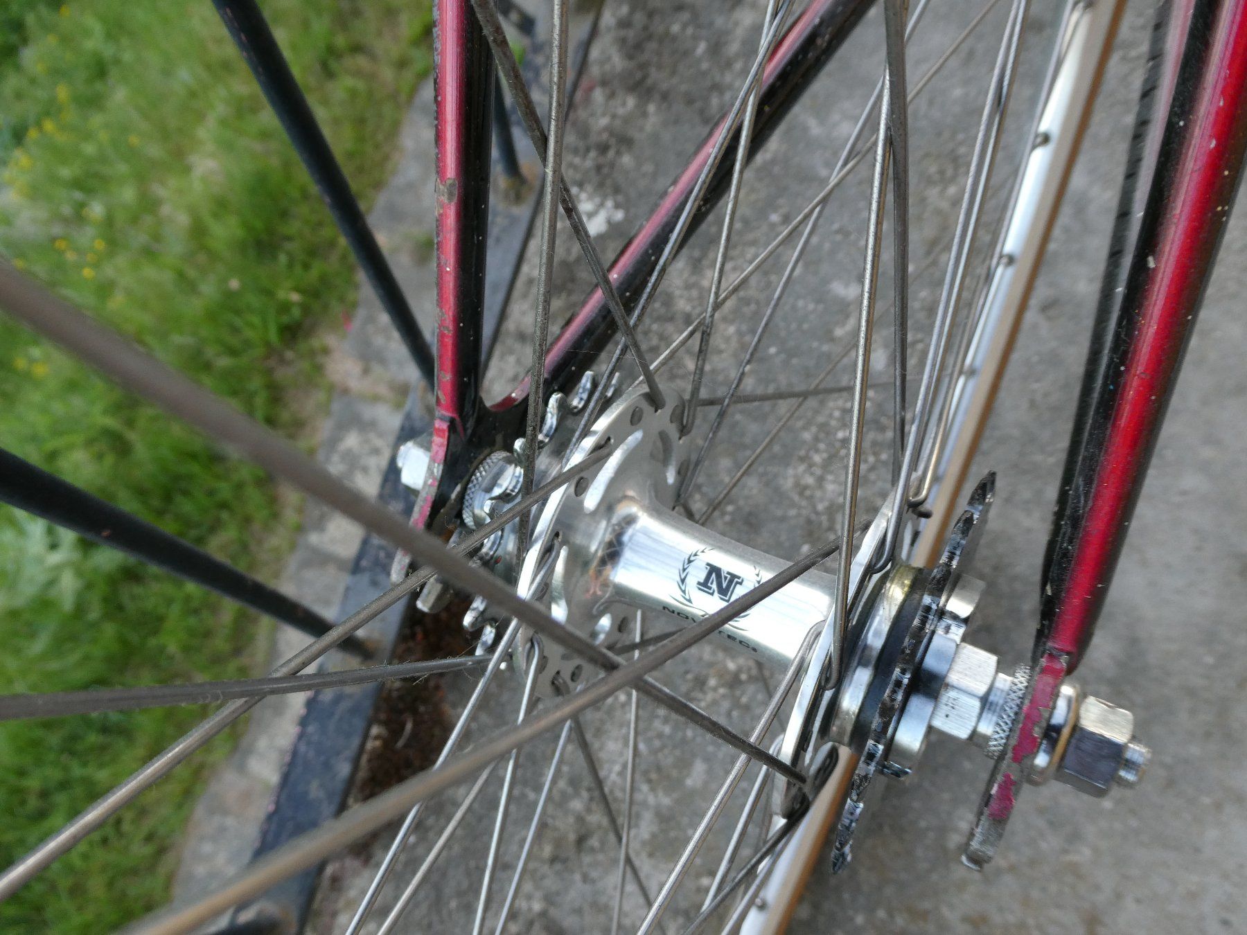 Pneumatici & Ruote complete: Roue pignon fixe novatec – Usato da Evilard venduto da Crashtest01 1