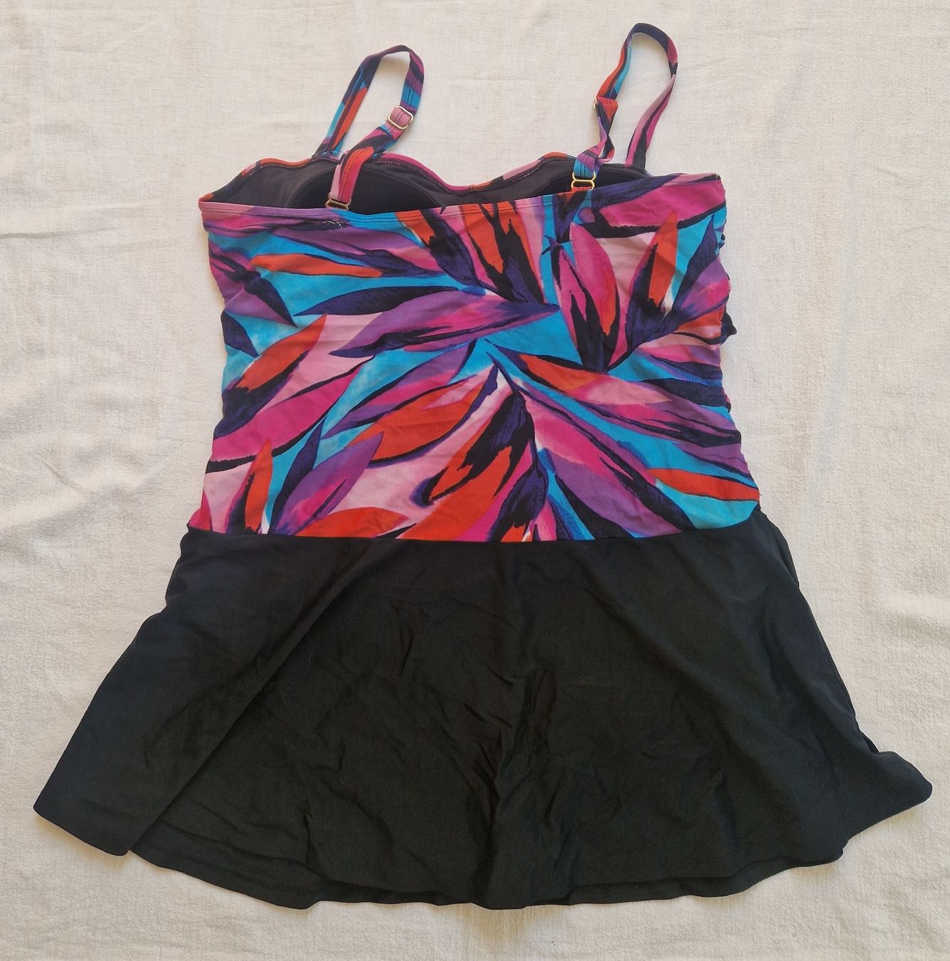 Costumi da bagno & Bikini: Hübscher Badeanzug / Badekleid, Gr. XXL – Usato da Muri b. Bern venduto da mlu_vgj7 1