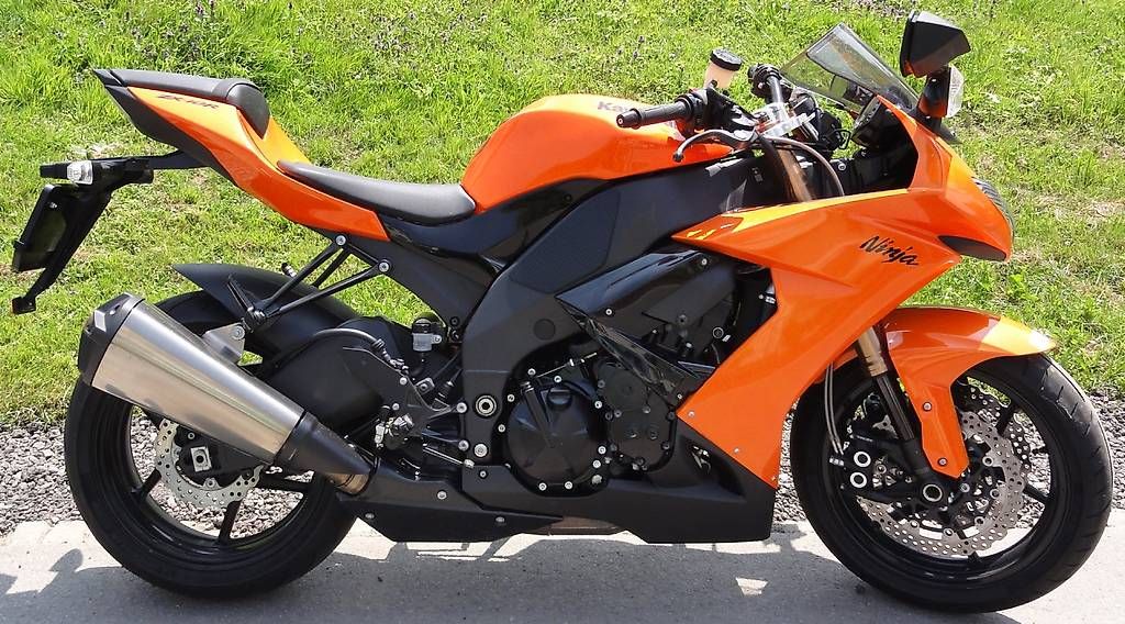 Strada: Kawasaki Ninja ZX-10R – Usato da Donzhausen venduto da Ferrari132 2