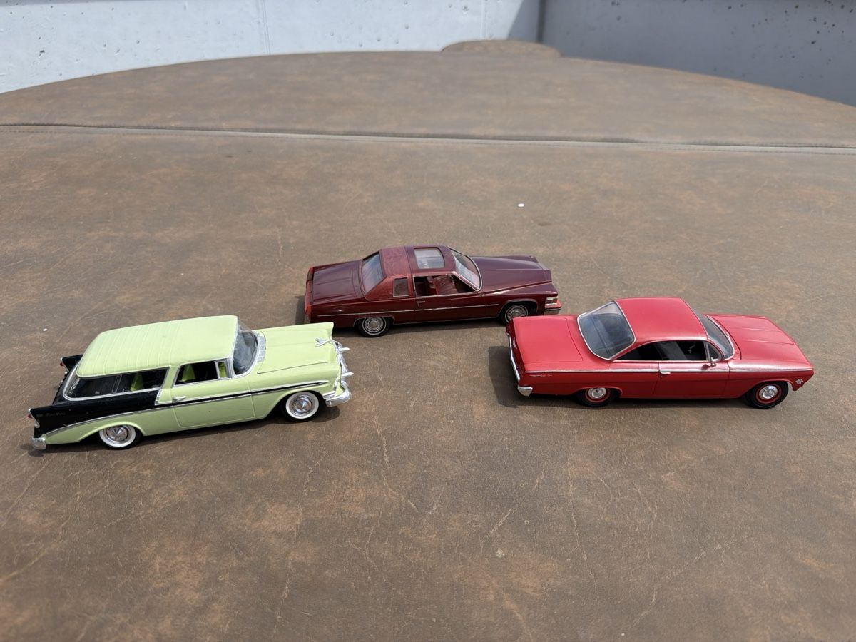 Kits de montage: 3x Ami Oldtimer Bausätze - 1/24 – D'occasion à Wolfwil par Rolex1 6