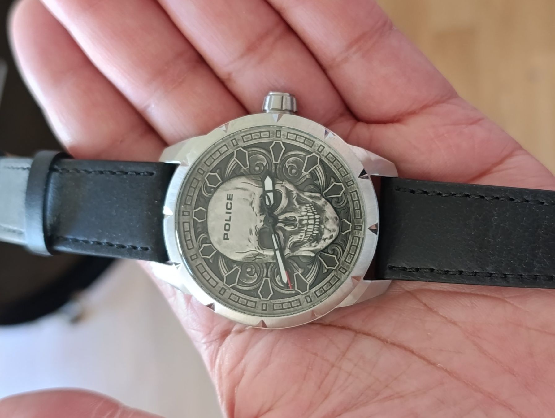 Bracciali & Braccialetti: Police Armbanduhr – Usato da Oftringen venduto da marsvolta 3