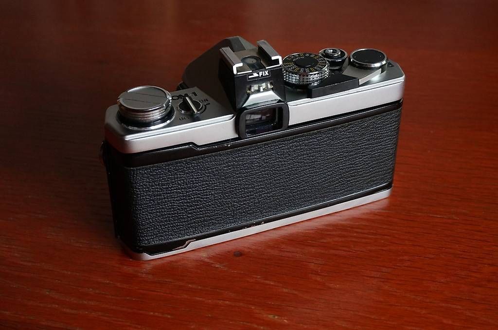 Olympus Fotocamera: Olympus OM-1 Chrom mit Motor Winder 2 TOP – Usato da Spreitenbach venduto da Salesmanship 2