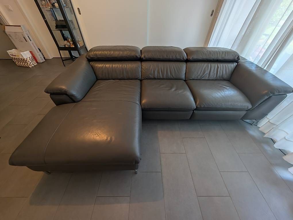 Divani: Canapé d'angle en cuir véritable - gris anthracite  – Usato da La Tour-de-Peilz venduto da RiccIvan23 1
