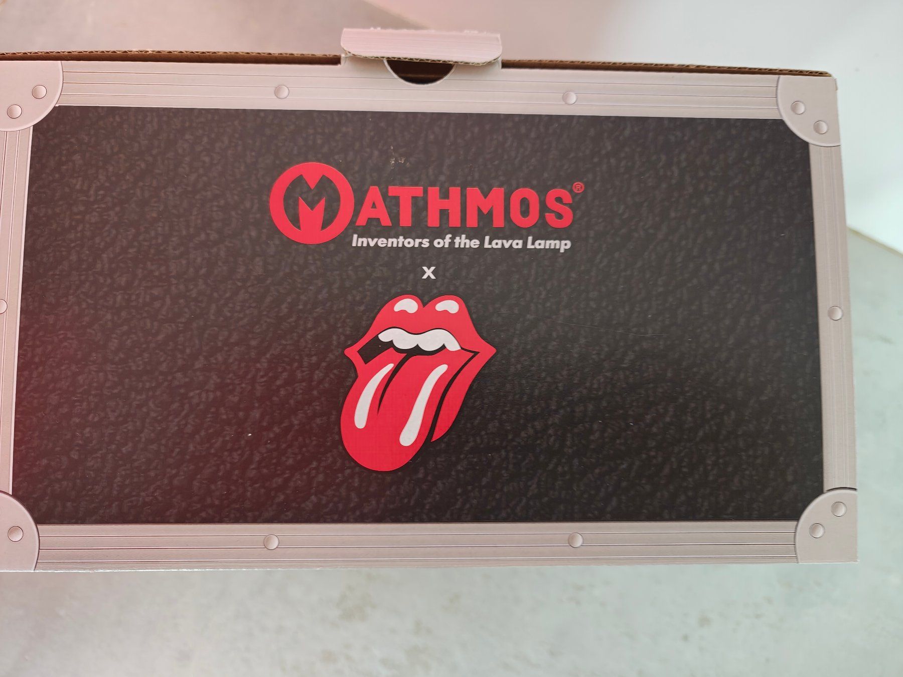 Mathmos Lampade: Mathmos x The Rolling Stones Limitierte Edition Ausverkauft! – Nuovo e nell'imballaggio originale da Sissach venduto da Tjim 2