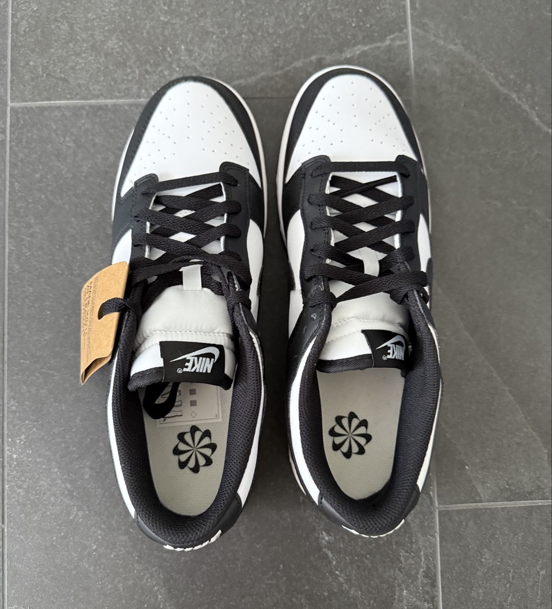 Nike Herrenschuhe: NEU: Nike Dunk Low – Neu und originalverpackt aus Goldach von igwhitestar 3
