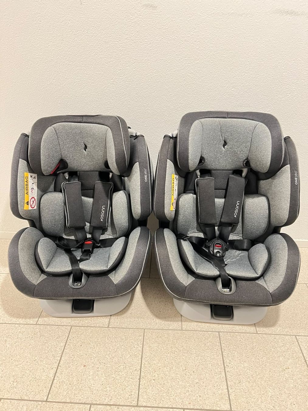 Osann Seggiolini per auto: Osann Kindersitz ONE360 grau gebraucht zwei Stück – Usato da Winterthur venduto da Drafter