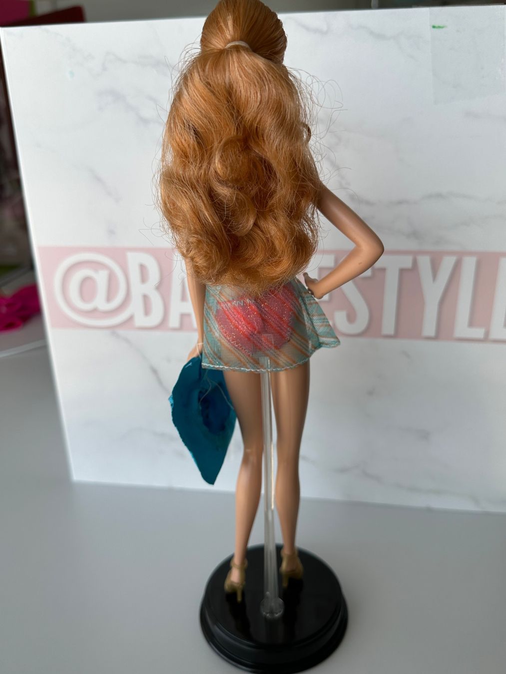 Puppen: Barbie Top Model mit Ständer – Gebraucht aus Meisterschwanden von jordilabandadrei 4