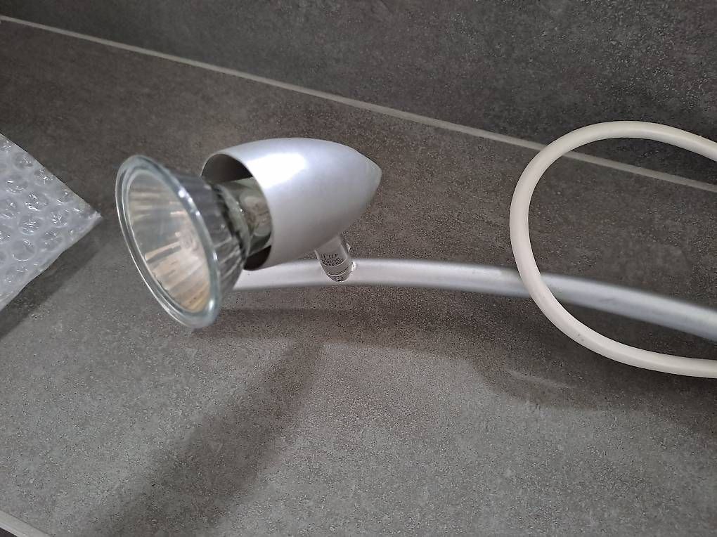 Lampadari & plafoniere: Lampe mit drei Spot's – Usato da Untereggen venduto da ToniBraunwalder