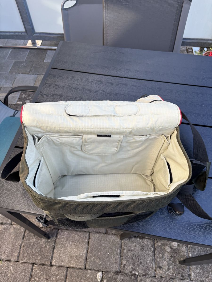 Crumpler Borse: Crumpler New Dehli 510 Kameratasche – Usato da Burgdorf venduto da krasnici158 2