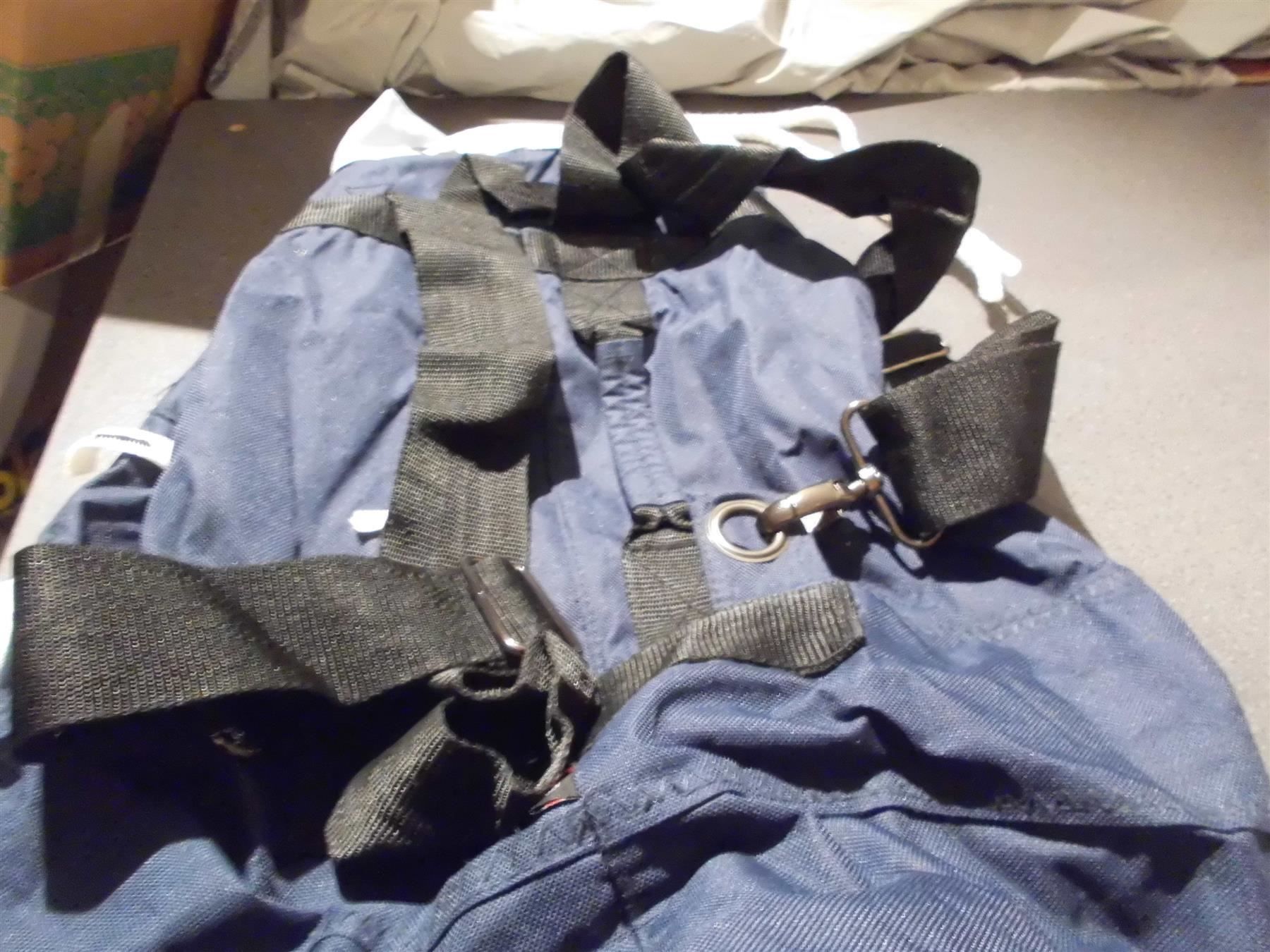 Rucksäcke: Rucksack, IFA, Cannes 2007, hell-dunkelb – Gebraucht aus Zürich von abraxas1291 2