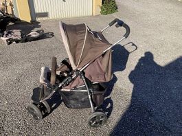 Poussette 0-4 ans