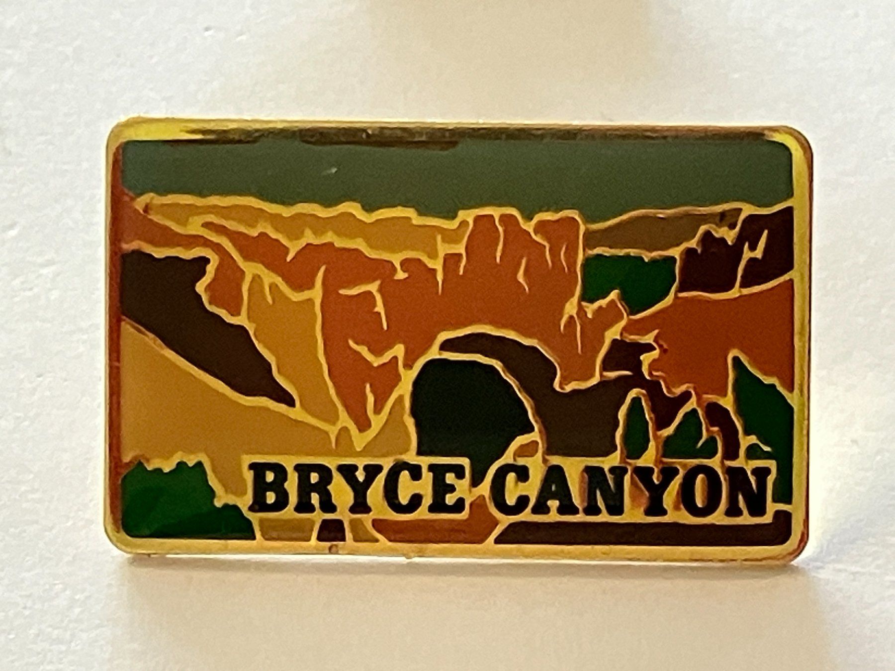 Placchette & Badge: 1 Pin Bryce Canyon – Usato da Basel venduto da djwwpp