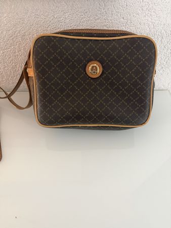 Handtasche