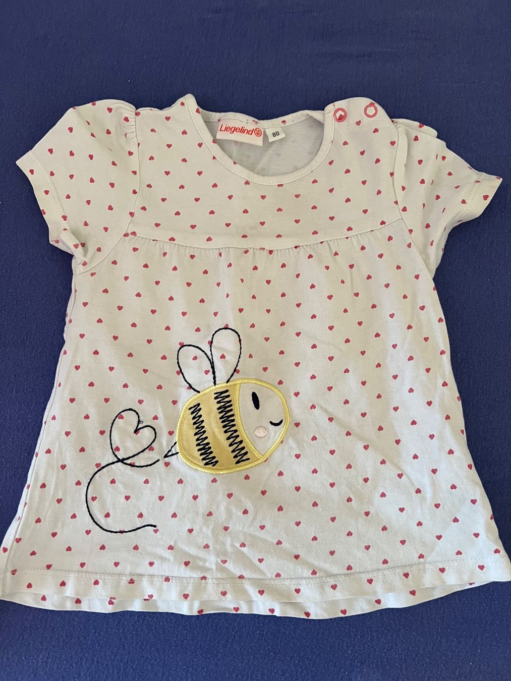 Blusen, T-Shirts & Tops: Shirt – Gebraucht aus Thalwil von lom_858j