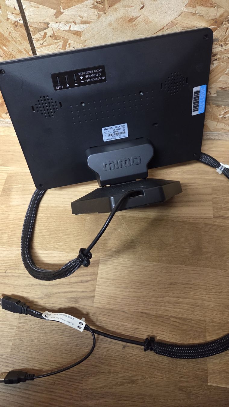 Ecrans: Mimo UM-1080C-G Touch Display - USB – D'occasion à Balgach par Basti2 2