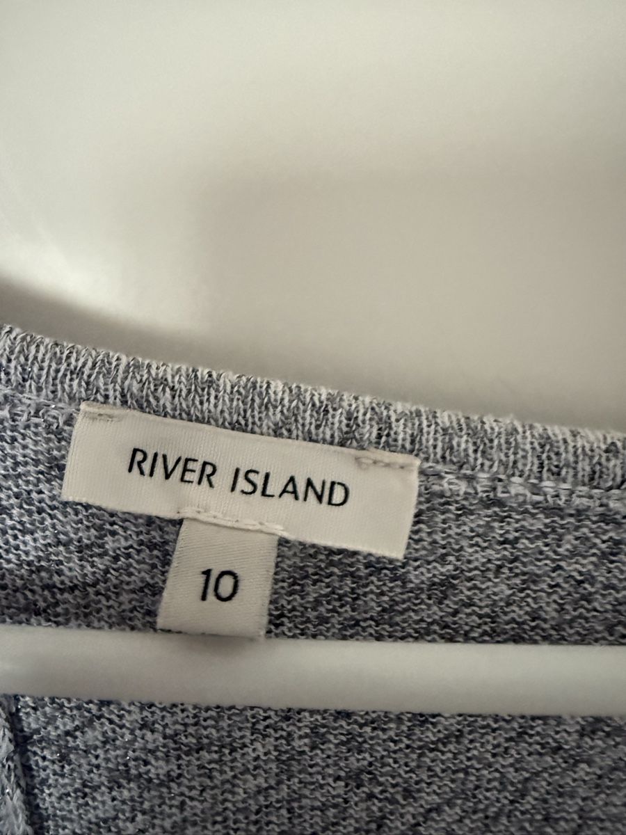 Maglioni & Felpe: River Island Pullover | offener Rücken | Gr. 36 – Usato da Zollikofen venduto da liindaaa 1