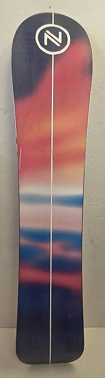 Nidecker Boards: Snowboard Nidecker Mellow, 1m47 – Gebraucht aus Sugiez von factorysportoutlet 1