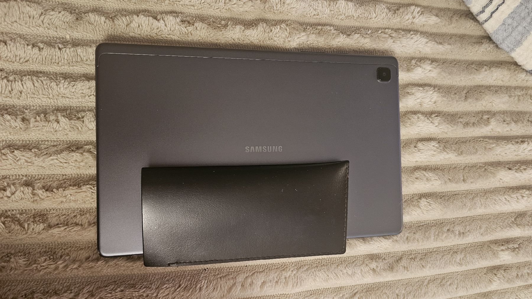Samsung Tablet PC: Samsung Galaxy Tab A7 SM-T500  – Defekt aus Biel/Bienne von Ayana2010 1