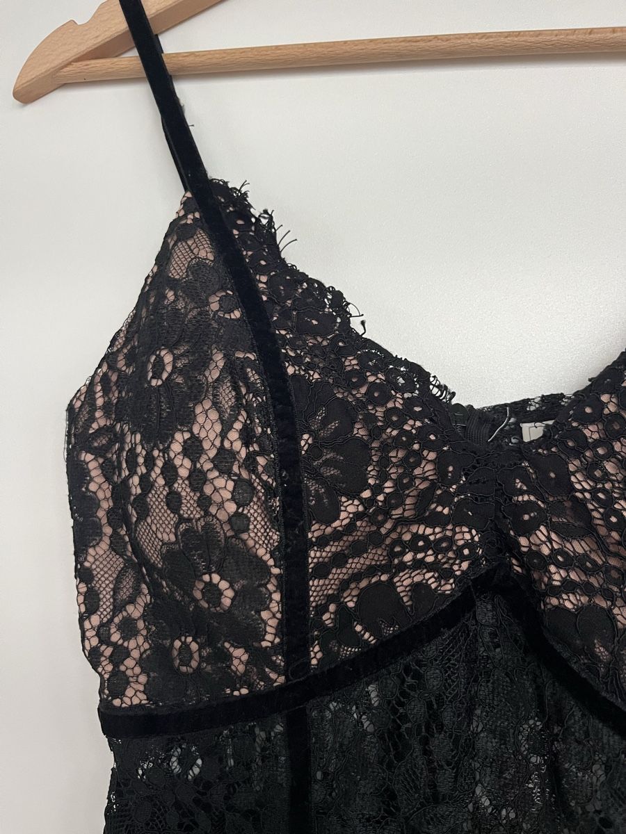 Top: Body dentelle – Usato da Neuchâtel venduto da Ariane_vn00 3