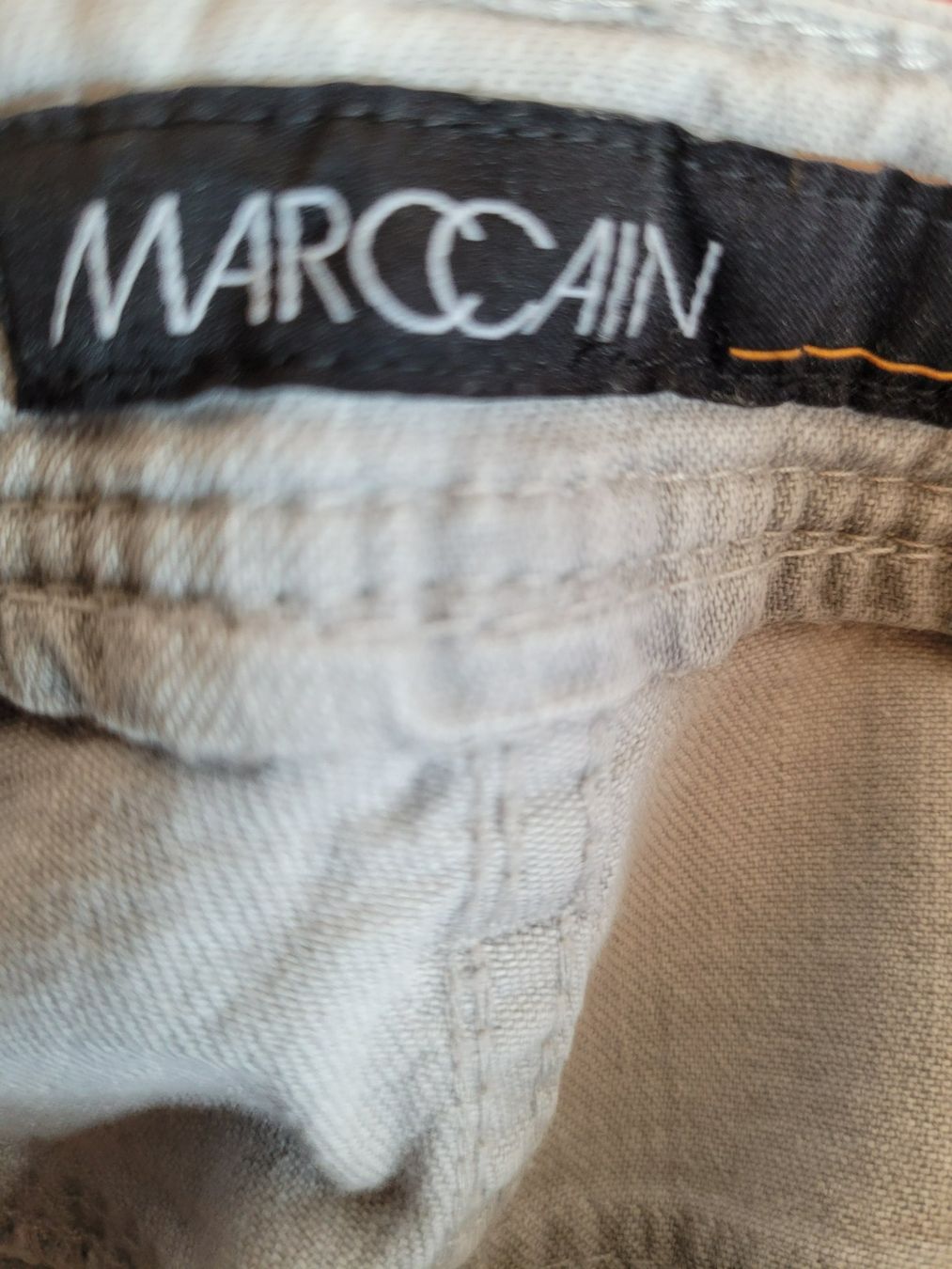 Marc Cain Jeans: MARCCAIN_Jeans Gr. 4, hellgrau – Gebraucht aus Auslikon von hera8331 5