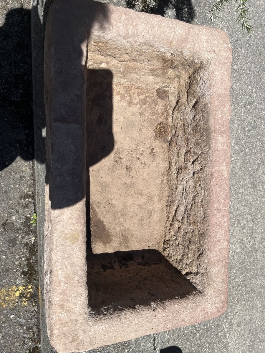 Stagni & Fontane ornamentali: Antiker kleiner Sandsteintrog Brünneli Blumentrog ec – Usato da Brienz BE venduto da hey_z9vg 5