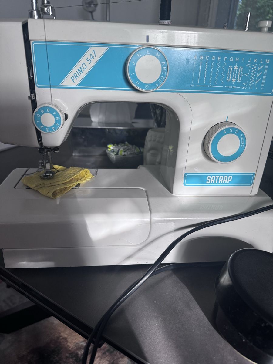 Macchine da cucire: Nähmaschine Satrap Primo S47 – Usato da Mönchaltorf venduto da gol_pg75 2
