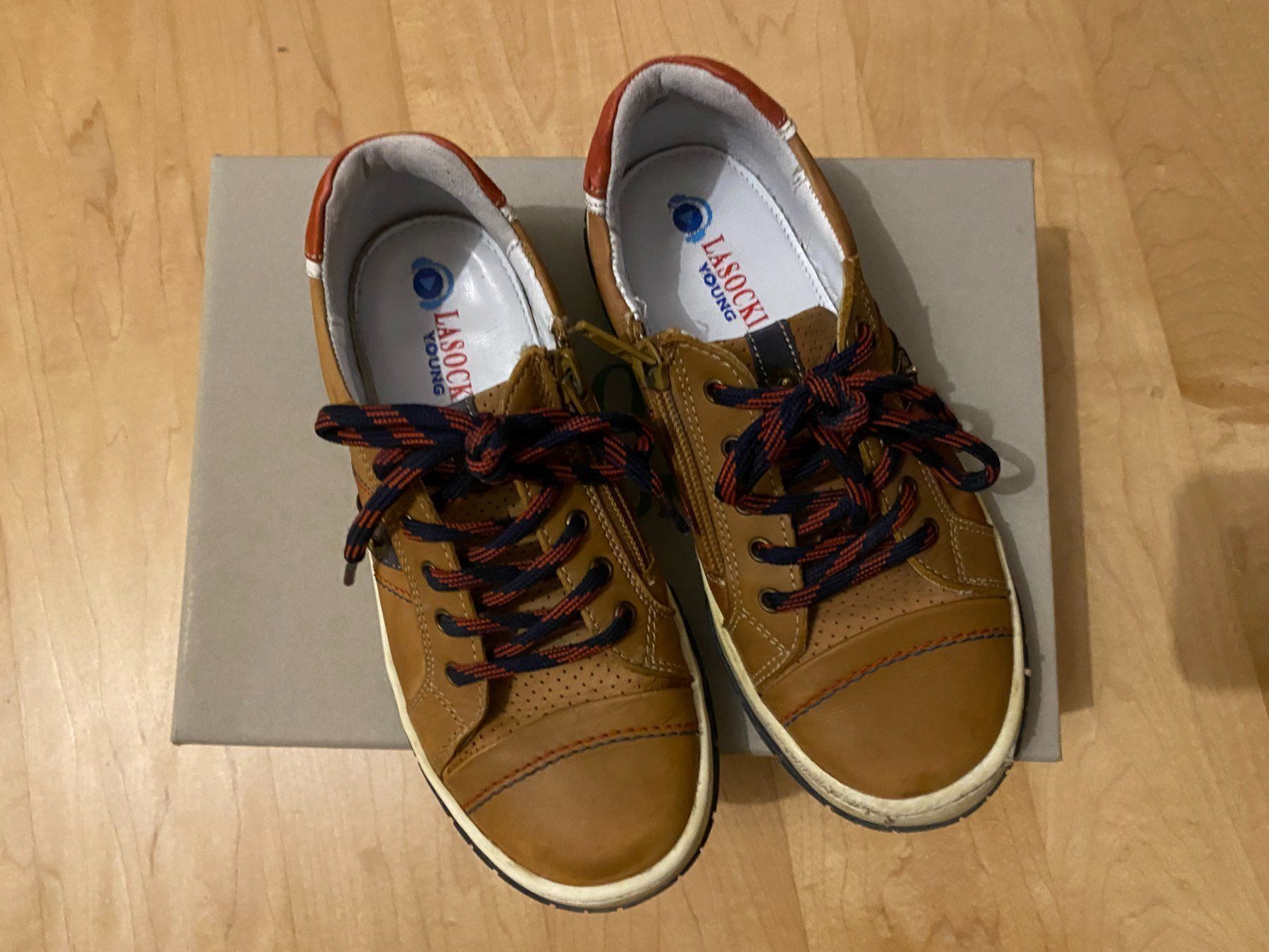 Scarpe per ragazzi: Sneaker Halbschuhe Lasocki Gr. 32 Leder – Usato da Flawil venduto da savoypremium 1