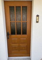 Haustüre- mit Glaseinsatz und Rahmen, Band links