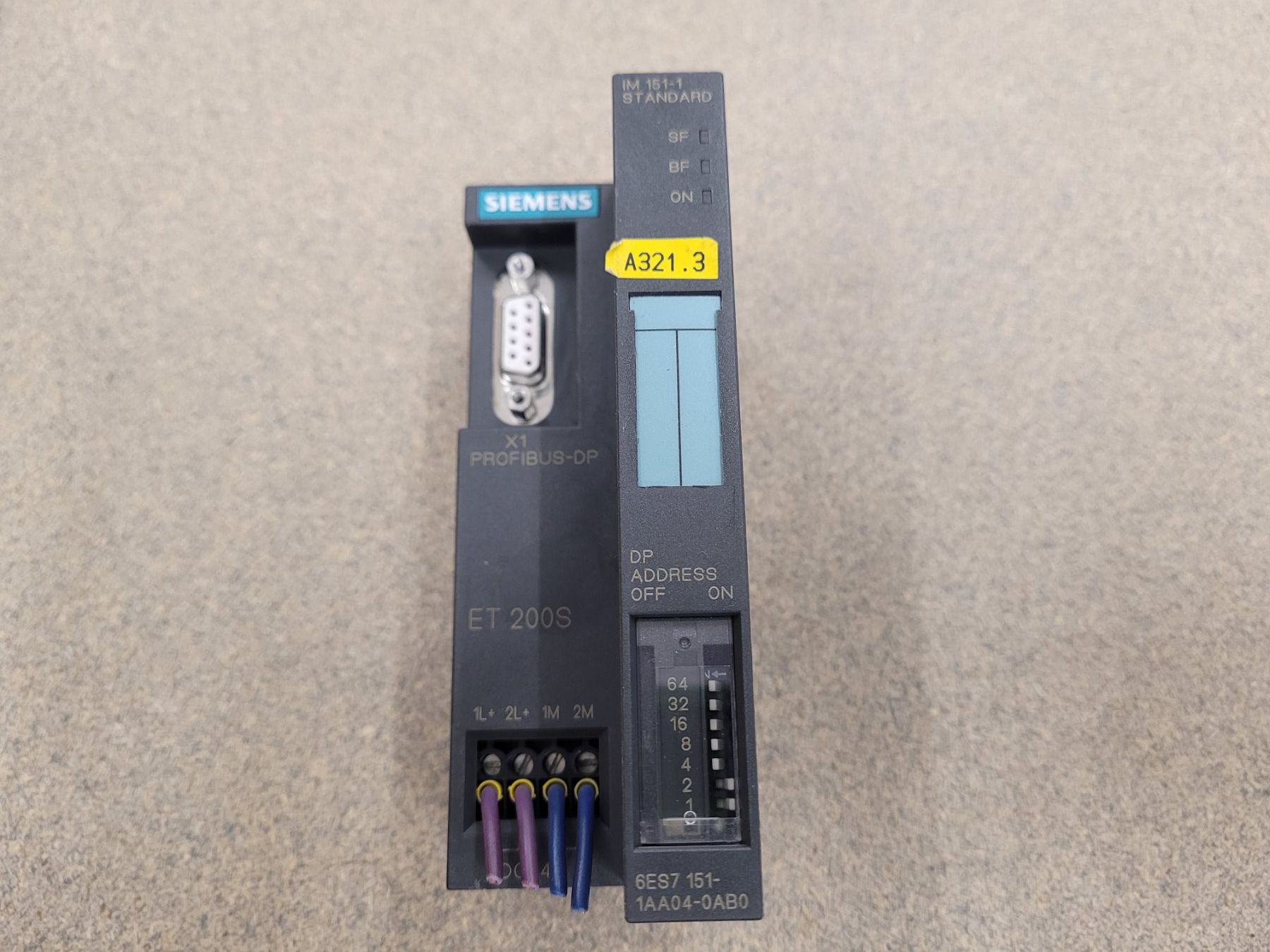 Siemens Componenti elettronici: Siemens SPS Profibus ET 200S / 6ES7 151-1AA04-0AB0 – Usato da Vitznau venduto da Night-Fire