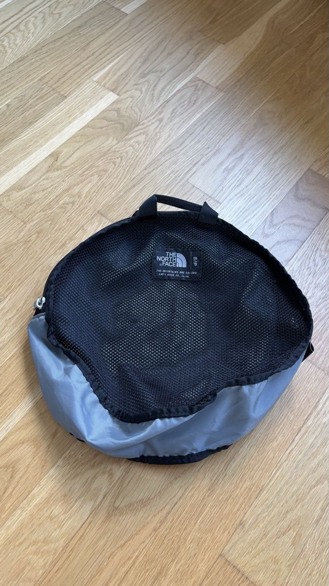 North Face Borse: The North Face Packtasche Grösse S  – Usato da Boniswil venduto da sa_land