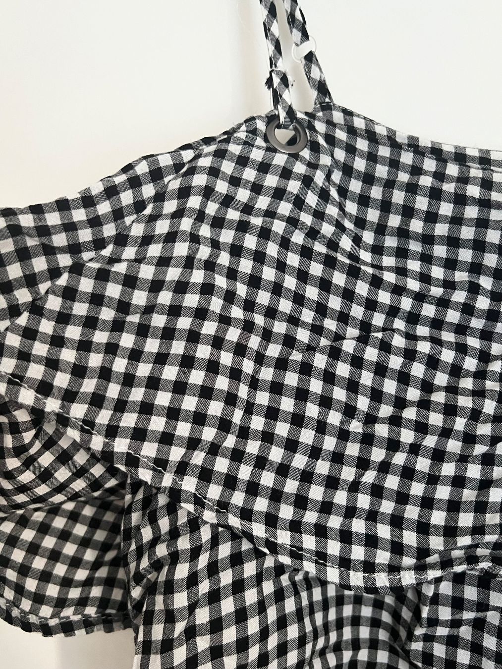 Top: Kariertes schulterfreies Top in Grösse M – Usato da Zürich venduto da Allys-Closet 4