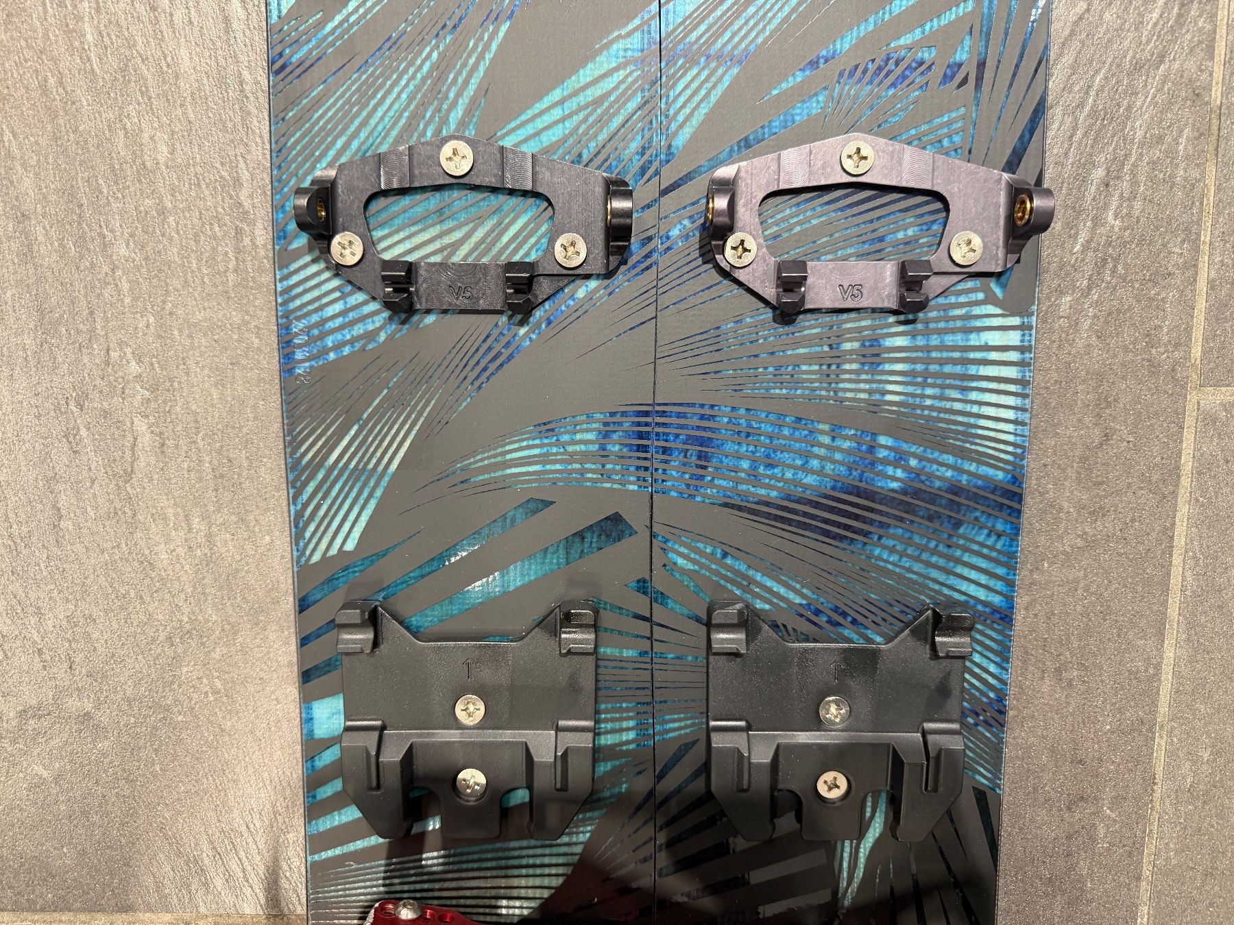 Jones Boards: JONES MOUNTAIN TWIN 157cm Splitboard mit Bindung Felle... – Neu (gemäss Beschreibung) aus Stans von 360Stans 1