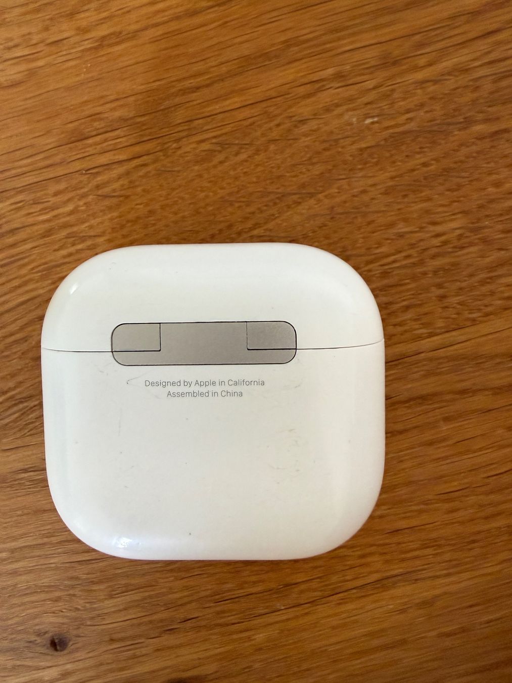 Apple Cuffie: APPLE AirPods 4 Charging Case – Usato da Lausanne venduto da Nine1982 5