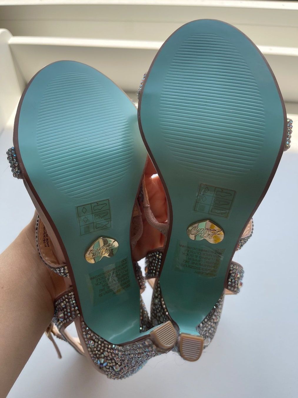 Scarpe da donna: NEU! Glitzer-Sandaletten Gr.36 – Nuovo (secondo la descrizione) da Schönenwerd venduto da d.chiara 8