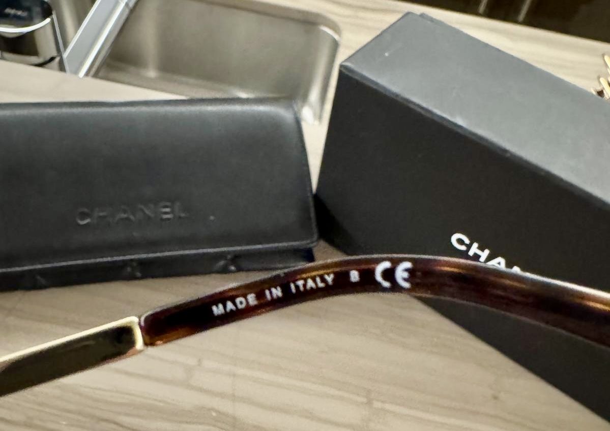 Chanel Occhiali & Lenti: Chanel sunglasses – Nuovo (secondo la descrizione) da Collonge-Bellerive venduto da alejan_0984 4
